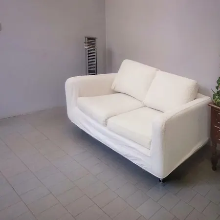 Hostel Di *